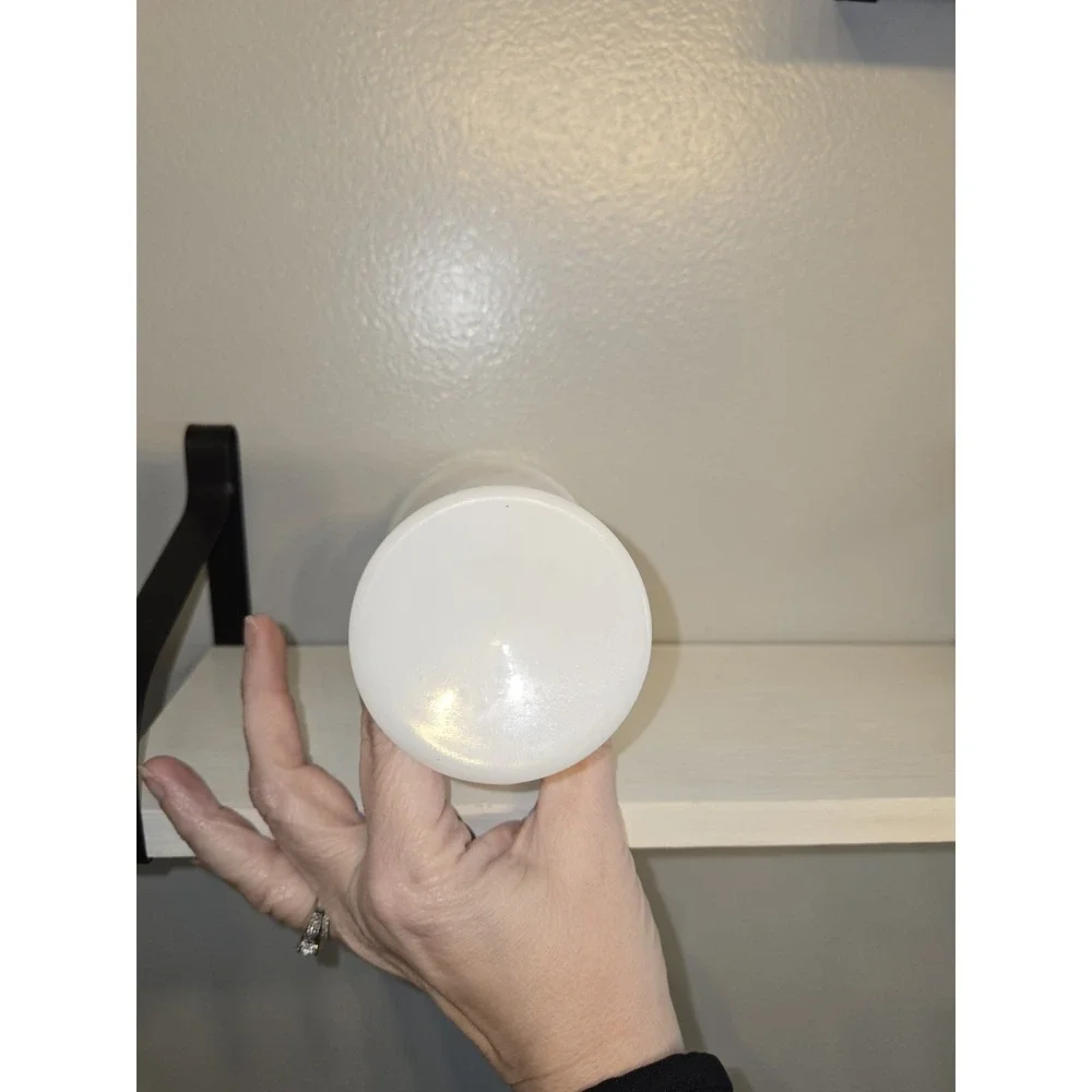 Anchor Hocking Harvest Grape Pattern‎ Milk Glass Goblet